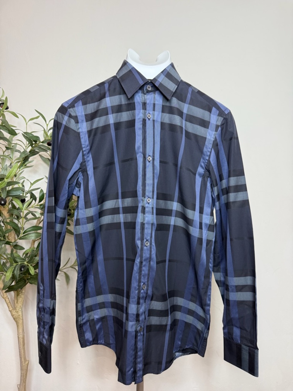 Burberry Navy and Black Plaid Long-Sleeve Shirt Tailored 14.5 37